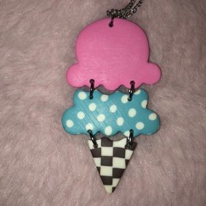 Claire’s Ice Cream Cone Necklace